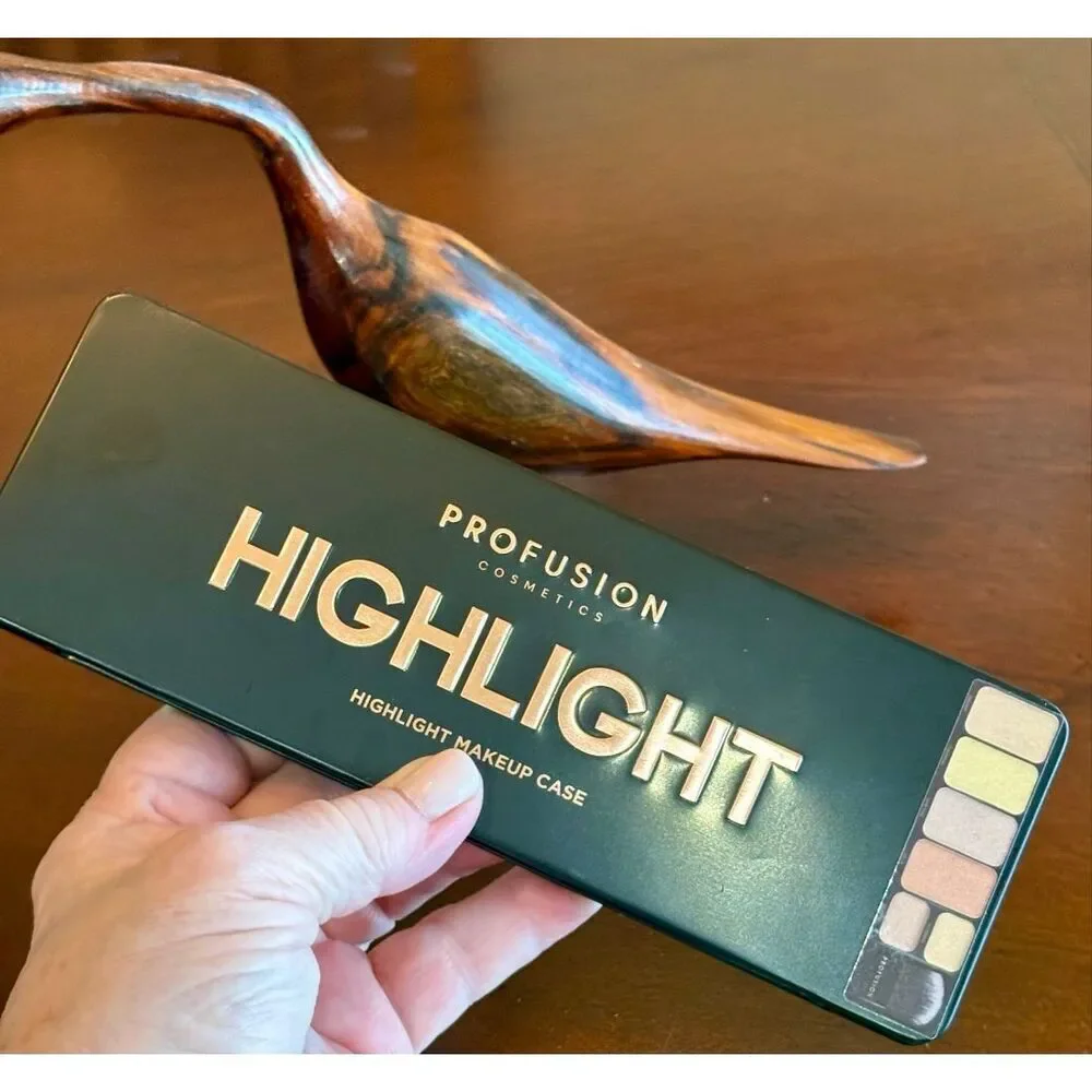 PROFUSION COSMETICS - NWT 